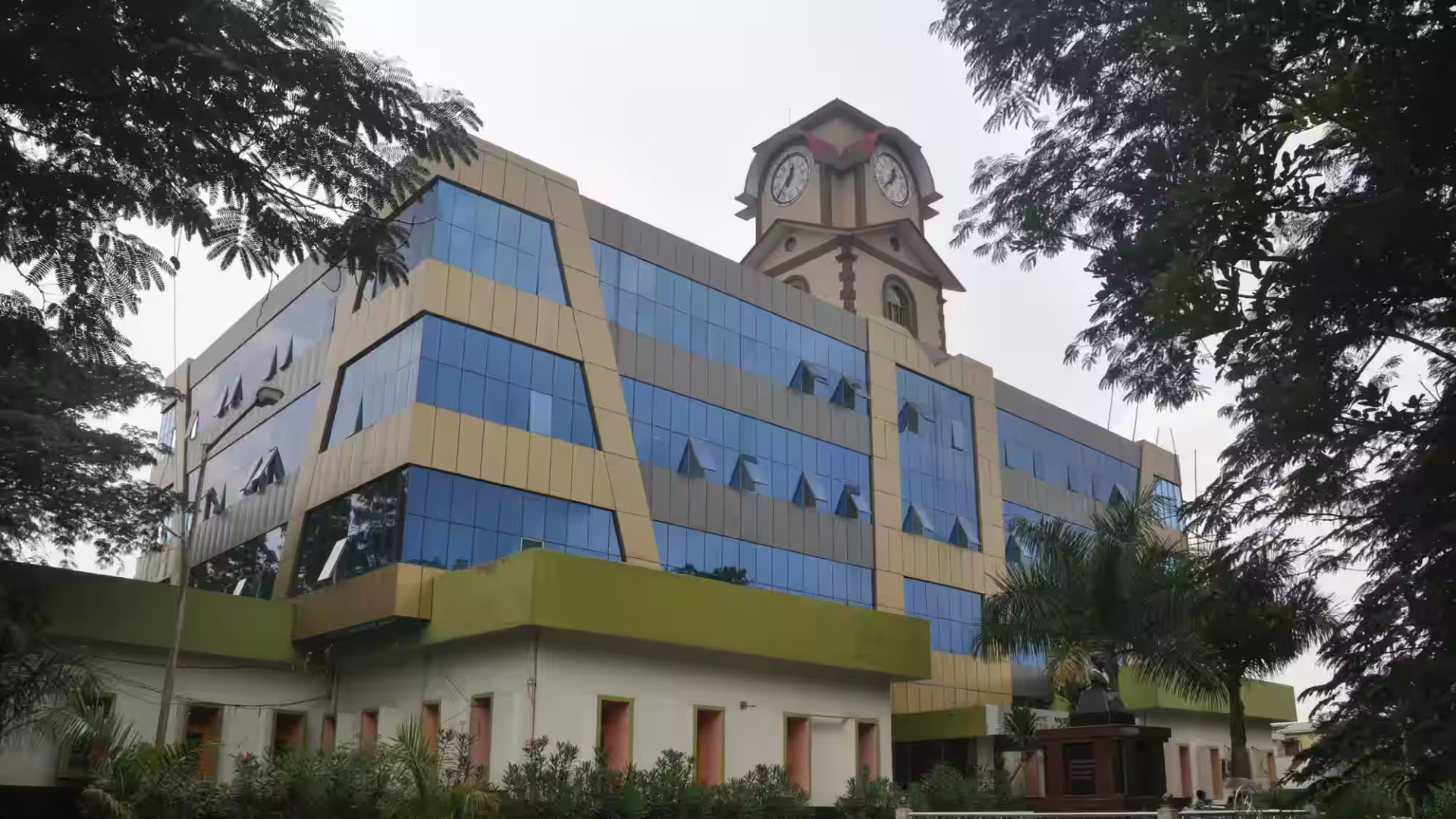 Manipur University